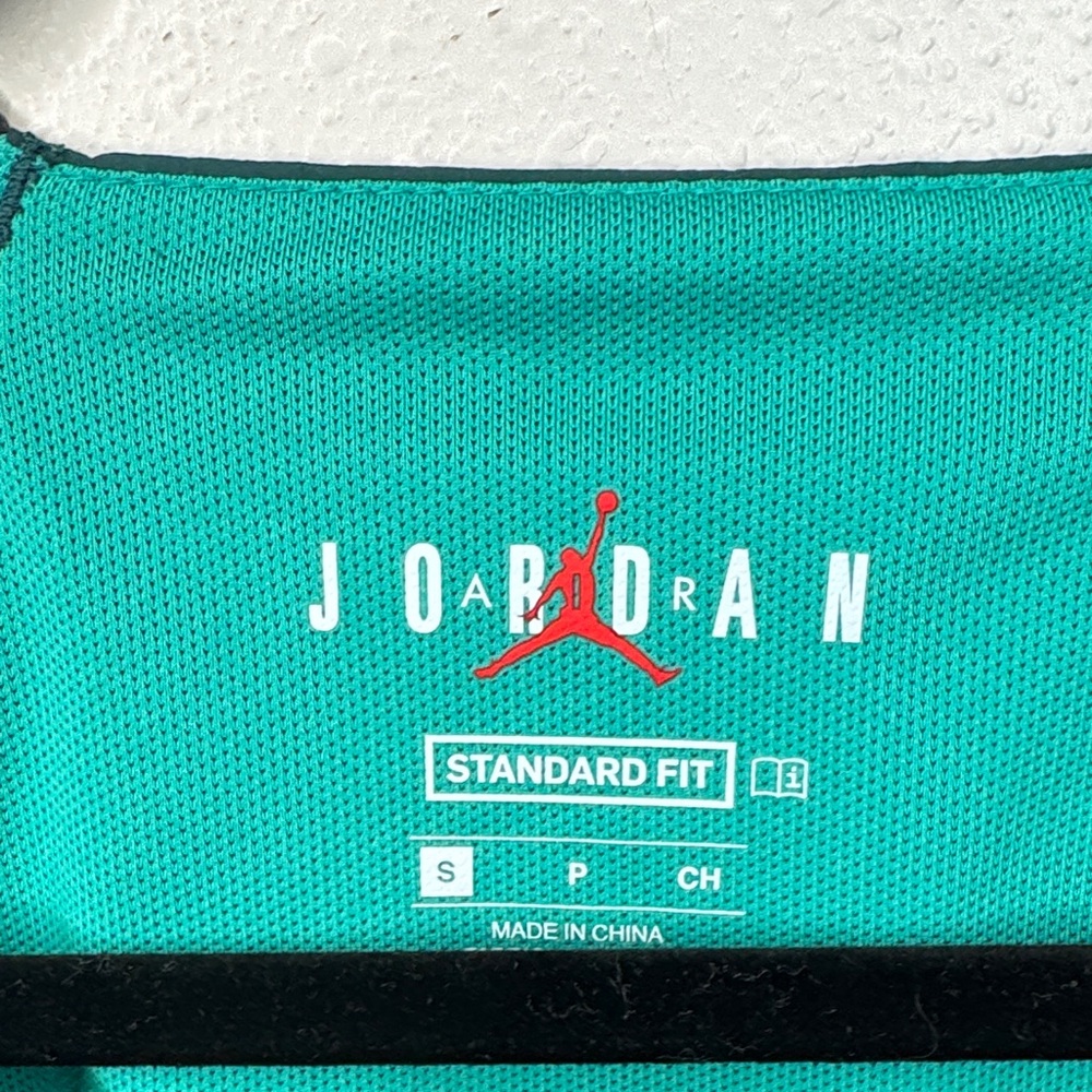 Jordan Winter Utility Women's Dress Size small DD0188-300 Green Block Zip Front - Picture 3 of 13